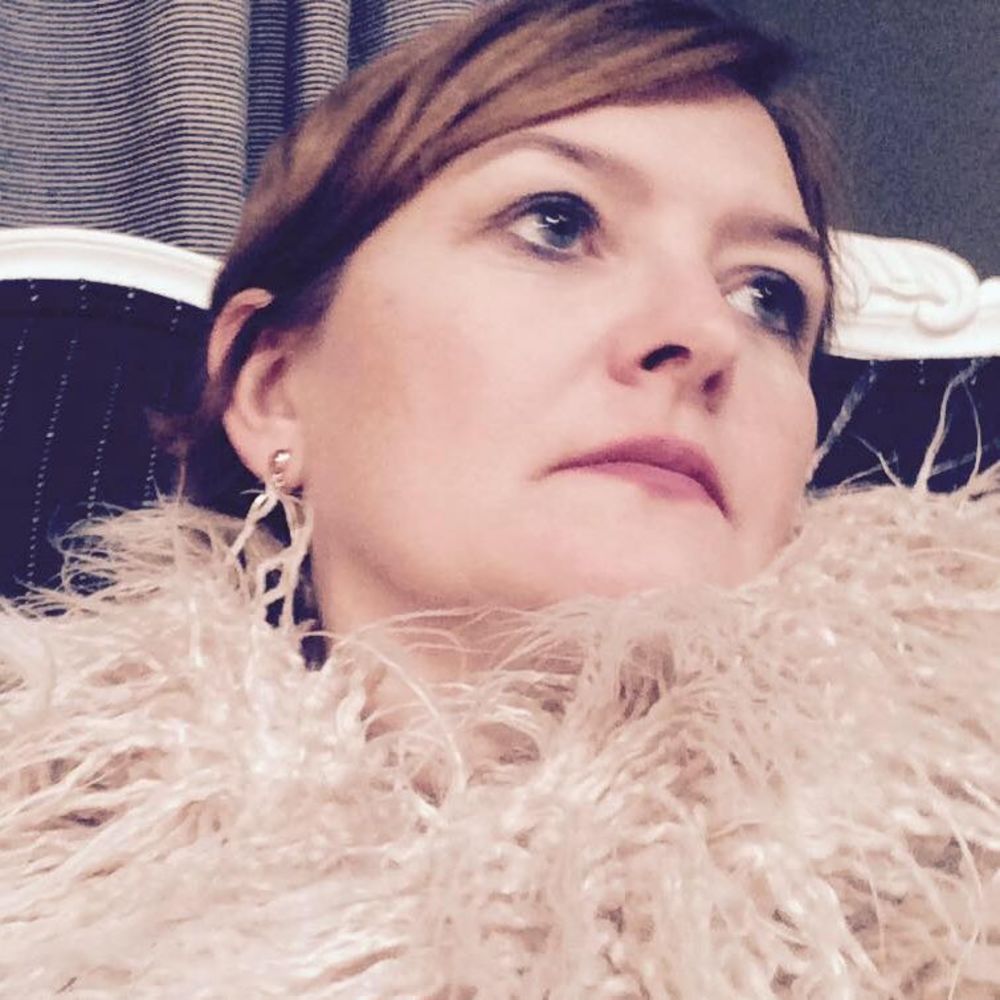 Meet your Posher, Louise